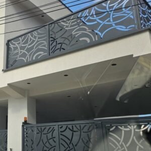 Balustrada tabla decupata model M12