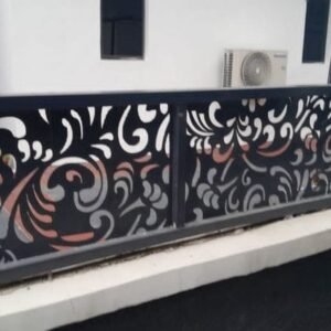 Balustrada tabla decupata model M22