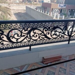 Balustrada tabla decupata model M04